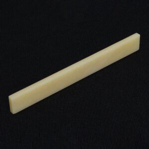 【ゆうパケット・送料無料】【SCUD】【サドル】<br />ビンテージボーン NTB32 (サドル材、105x12x3.3mm)