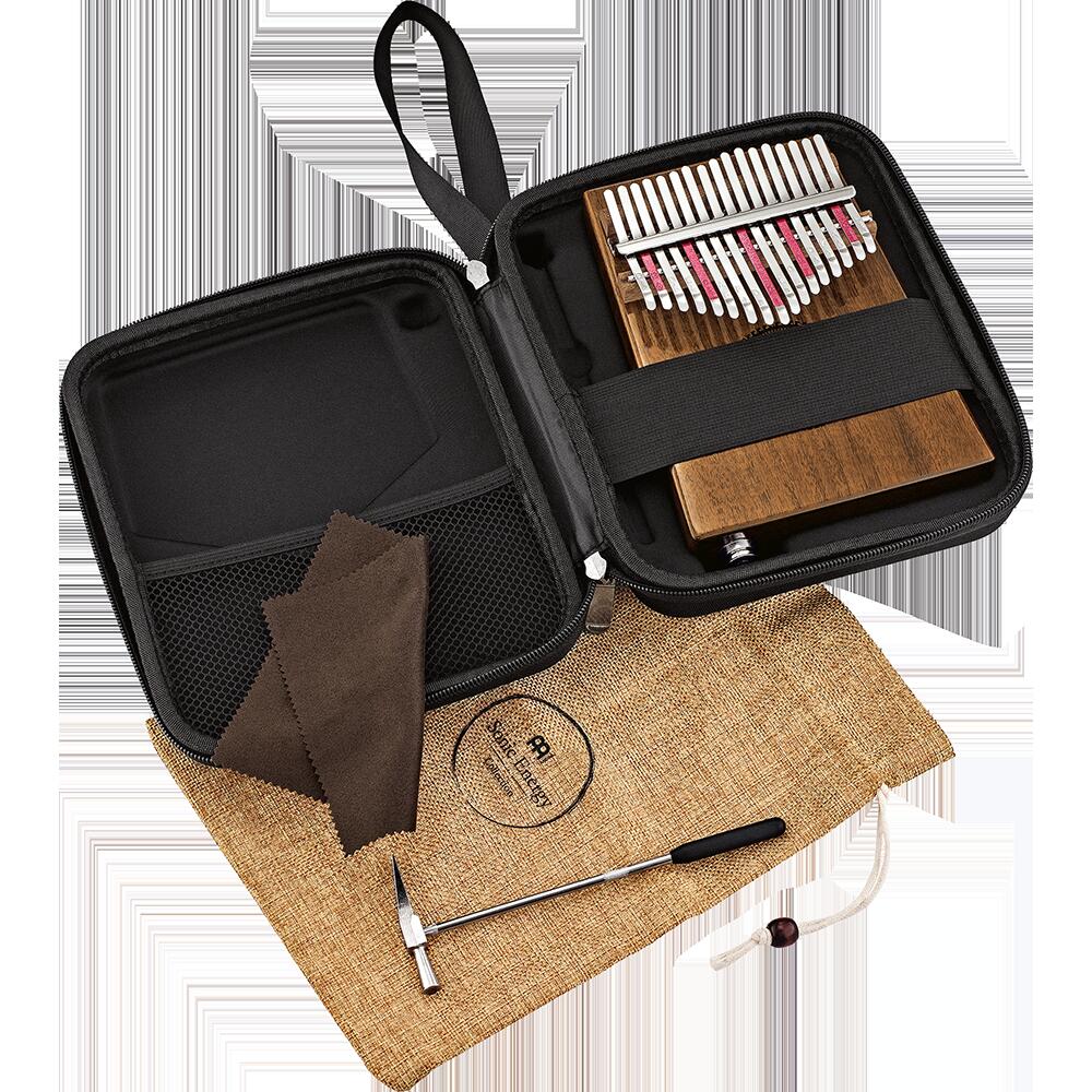 【送料無料】【MEINL(マイネル)】 Sonic Energy Collection ピックアップ付きカリンバ Soundhole pickup Kalimba アカシア 17鍵盤 Cメジャースケール PKL1707H (専用ケース/バッグ/クロス/チューニングハンマー付属) - 画像 (2)